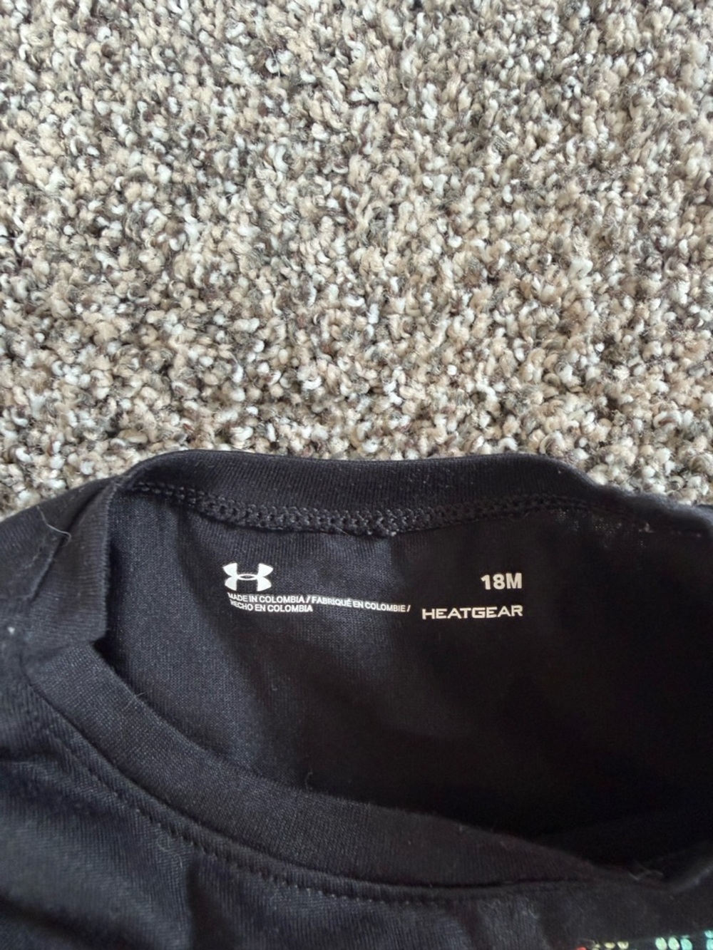 Under Armour Baby Girl Black Short-Sleeve 'Outshine Them All' Graphic Tee 18mo - Picture 2 of 3